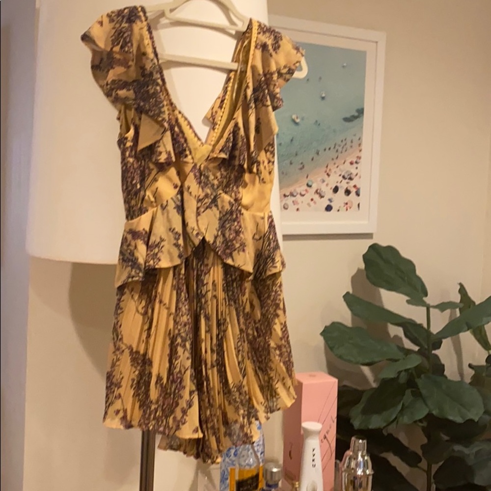 KEEPSAKE FLORAL RUFFLE PLAYSUIT - Picture 6 of 7